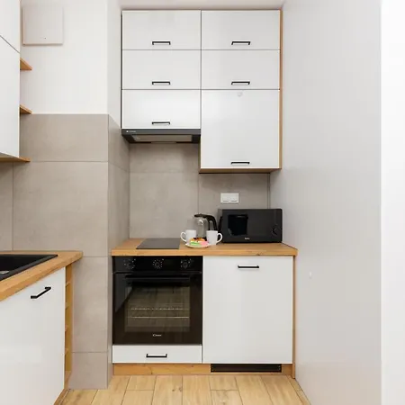 호텔 Radzyminska East By Renters