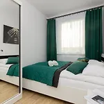 Hotel Radzyminska East By Renters Warschau