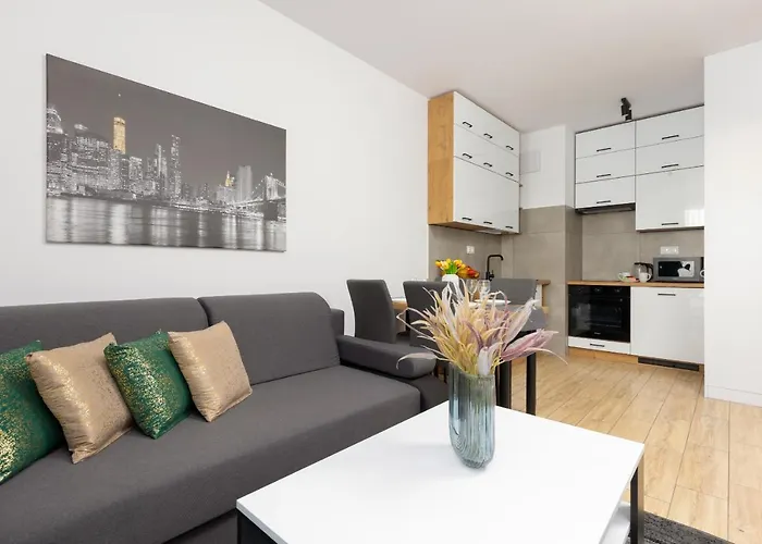 Hotel Radzyminska East By Renters *