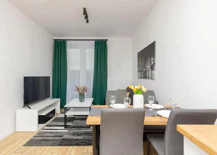 Hotel Radzyminska East By Renters