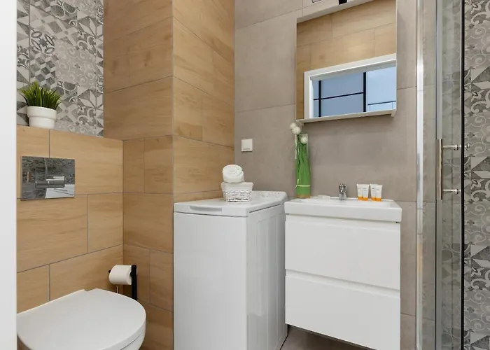 Hotel Radzyminska East By Renters *