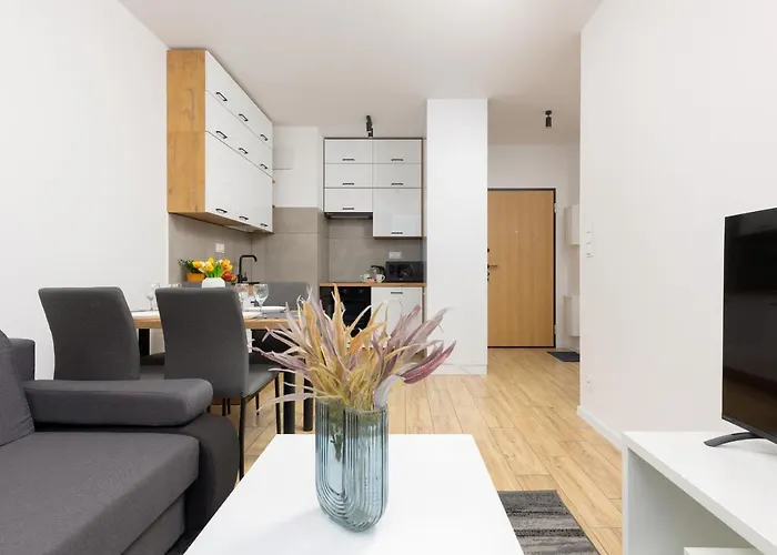 Radzyminska East By Renters Hotel Warszawa